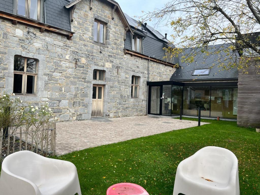 Le Presbytere De Sautour Экстерьер фото